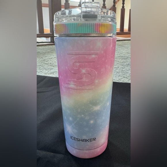 Ice Shaker Pastel Rainbow 20oz Tumbler - Picture 4 of 8